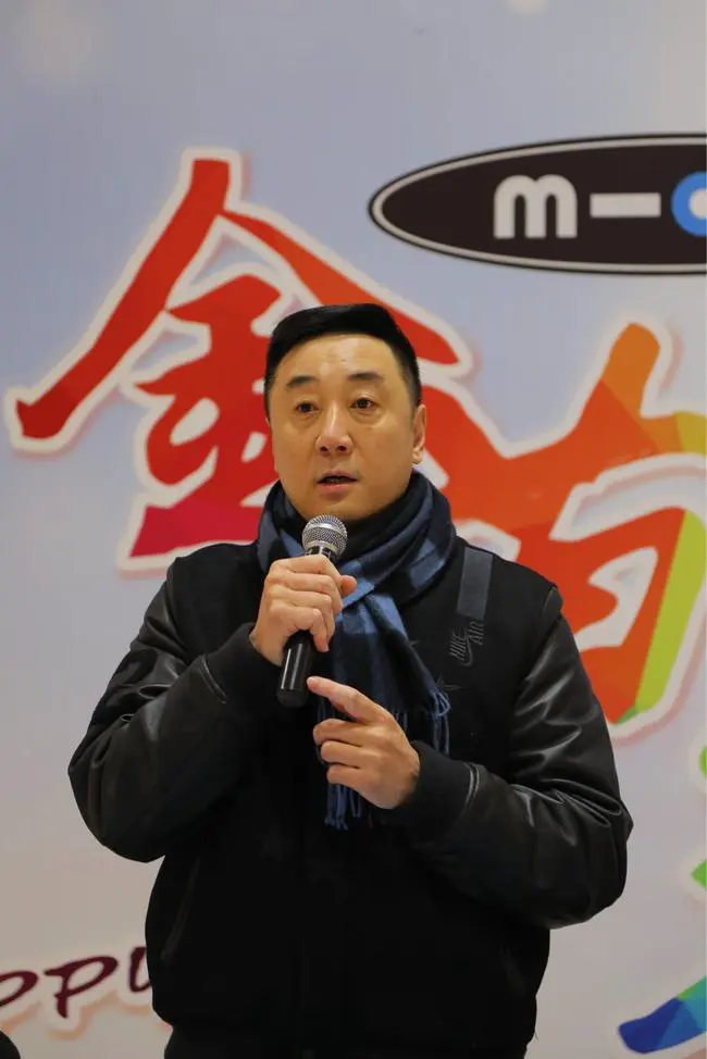 如何通过参加杯赛提升篮球训练效果_1